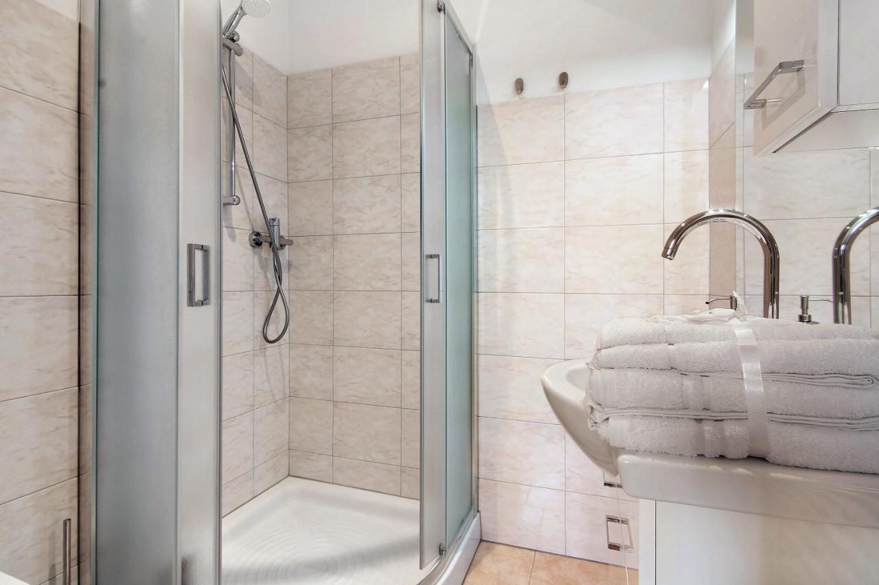 Fogazzaro Lake View Apartment Oria  エクステリア 写真
